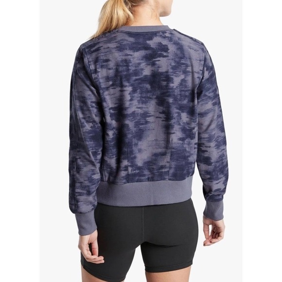 Athleta Women's Cropped Sweatshirt Size XSmall - Picture 3 of 10